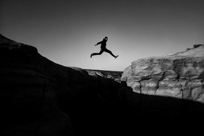 Quantum leaps for personal growth: How science-inspired action can accelerate your boldest goals