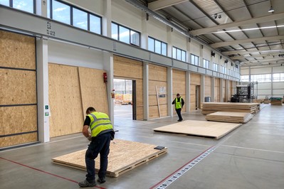 Hala za montažne kuće s panelima i kontrolom kvalitete