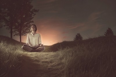 A Practical Guide to Shifting Core Beliefs: Steps to Rewiring Your Mind with CBT, MBCT, and REBT